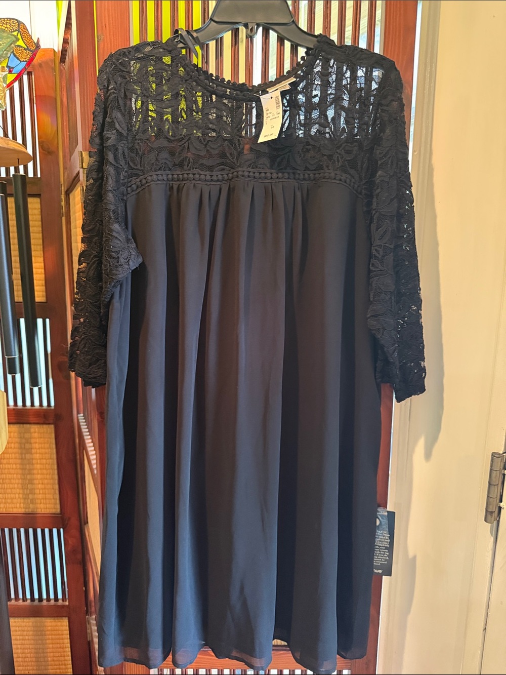 NWT Avenue Black Crochet Yoke Shift Dress